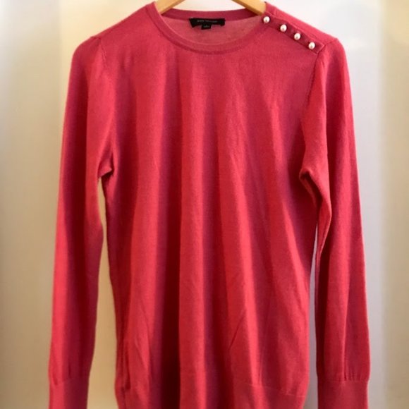 Hot pink sweater (Ann Taylor, M) - Picture 1 of 4